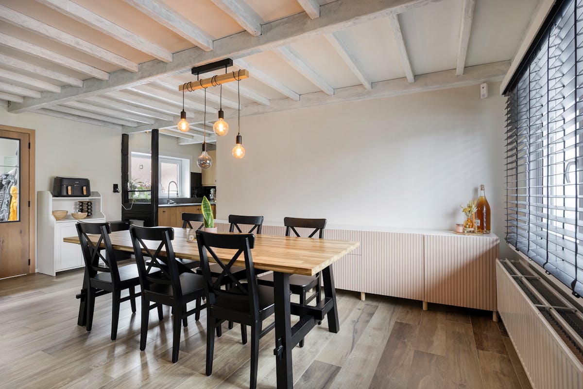Instapklaar huis met grote tuin te koop in Zandvliet! - foto 4