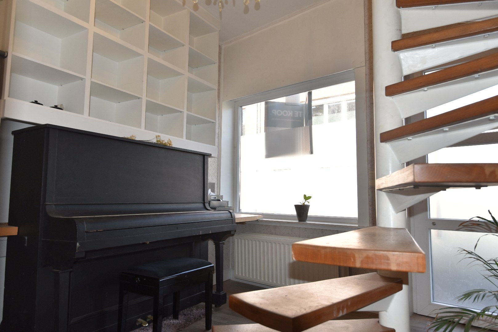Rijwoning met zonnige tuin nabij centrum Maldegem. - foto 4