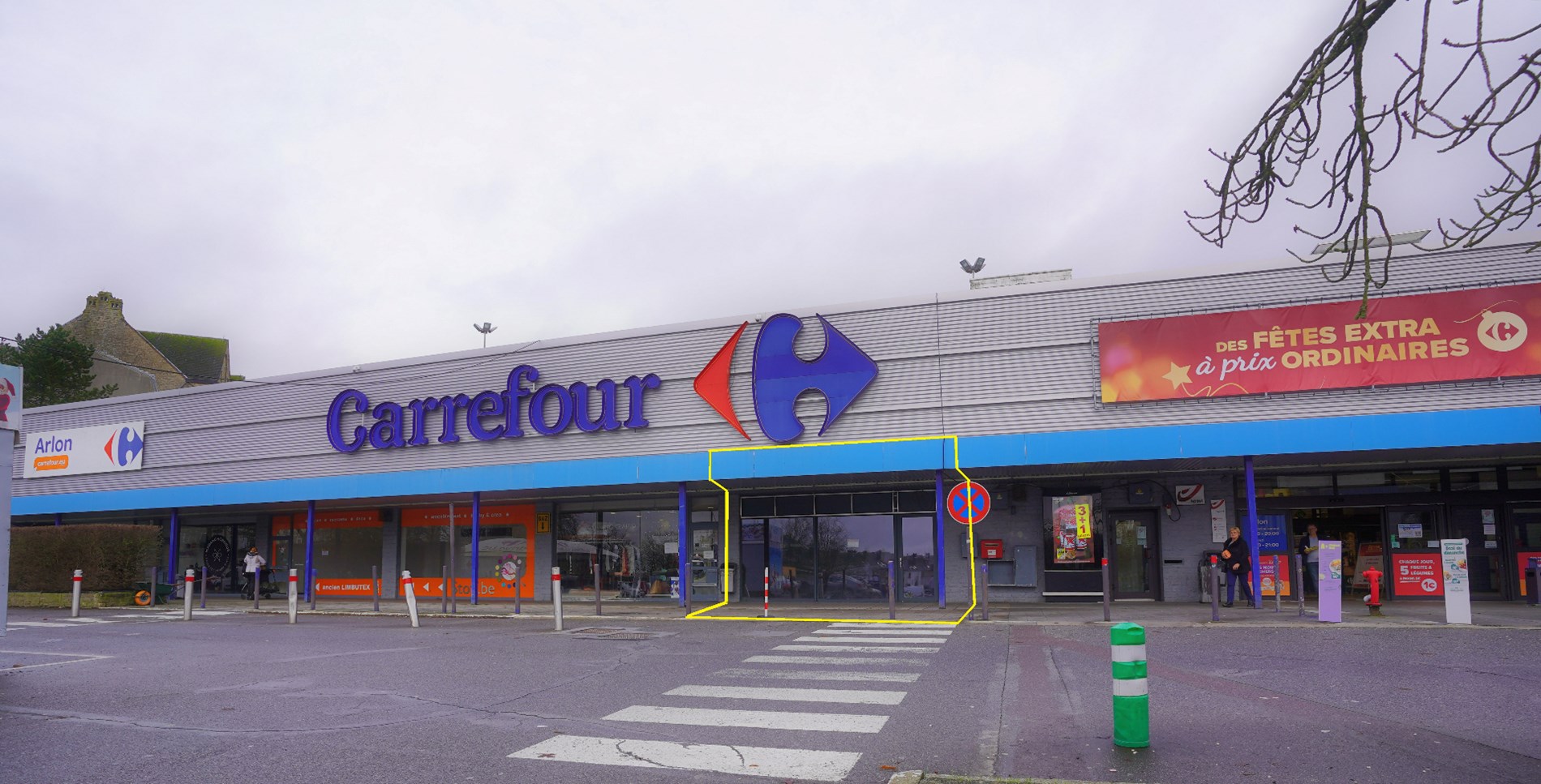 Uiterst commercieel gelegen verkoops-&adviesruimte - foto 1