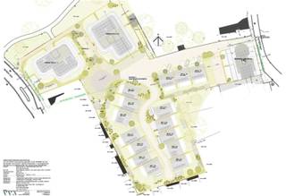 <p><span>Welkom in De Wullok, een unieke woongemeenschap in het charmante Uitkerke!</span></p><p><span> </span></p><p><span>Dit is uw kans op een modern gezinshuis met niet minder dan vier slaapkamers, gelegen in een toekomstgericht woonproject dat aan natuurlijke schoonheid en gemeenschapszin voorrang geeft. Met een bewoonbare oppervlakte van 166 vierkante meter verdeeld over een grondoppervlakte van 304 vierkante meter, beschikt deze woning over het perfecte evenwicht tussen privacy en open ruimtes.</span></p><p><span> </span></p><p><span>De Wullok is meer dan slechts een woonwijk; het is een groene oase waar zorgvuldig ontworpen straten, aangename wandelpaden en weelderige plantsoenen u en uw gezin uitnodigen om buiten te genieten. Het project is ontworpen rond duurzaamheid en kwaliteit van leven, met aandacht voor het milieu en het welzijn van de bewoners.</span></p><p><span> </span></p><p><span>Dit huis biedt u vier ruime slaapkamers, ideaal voor het groeiende gezin, met alle comfort van een moderne woning. Met een functionele indeling en heldere architectuur maakt elk vertrek optimaal gebruik van de beschikbare ruimte. De praktische badkamer en de doordachte indeling maken dit huis zeer woonbaar en comfortabel.</span></p><p><span> </span></p><p><span>Het wonen in De Wullok betekent deel uitmaken van een gemeenschap waar buren elkaar kennen, waar kinderen veilig kunnen spelen en waar u kunt genieten van een hoog wooncomfort in een rustige, groene omgeving. Dit is niet alleen een huis, het is het begin van een nieuw hoofdstuk in uw leven.</span></p><p><span>Meer info Bel 050/41.55.50</span></p>