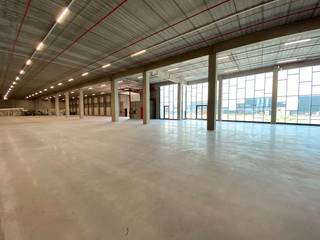 Dit high-end logistiek bedrijfsgebouw ligt in een multimodale gebied op een strategische locatie in de haven van Gent op het...