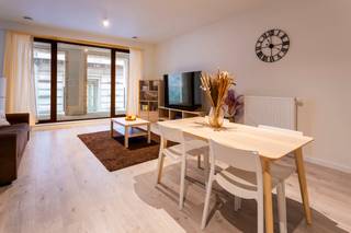 Dit recente appartement van ca 81 m² bevindt zich in residentie 'Broetgans', onderdeel van de fantastische realisatie 'De Dams' in de...