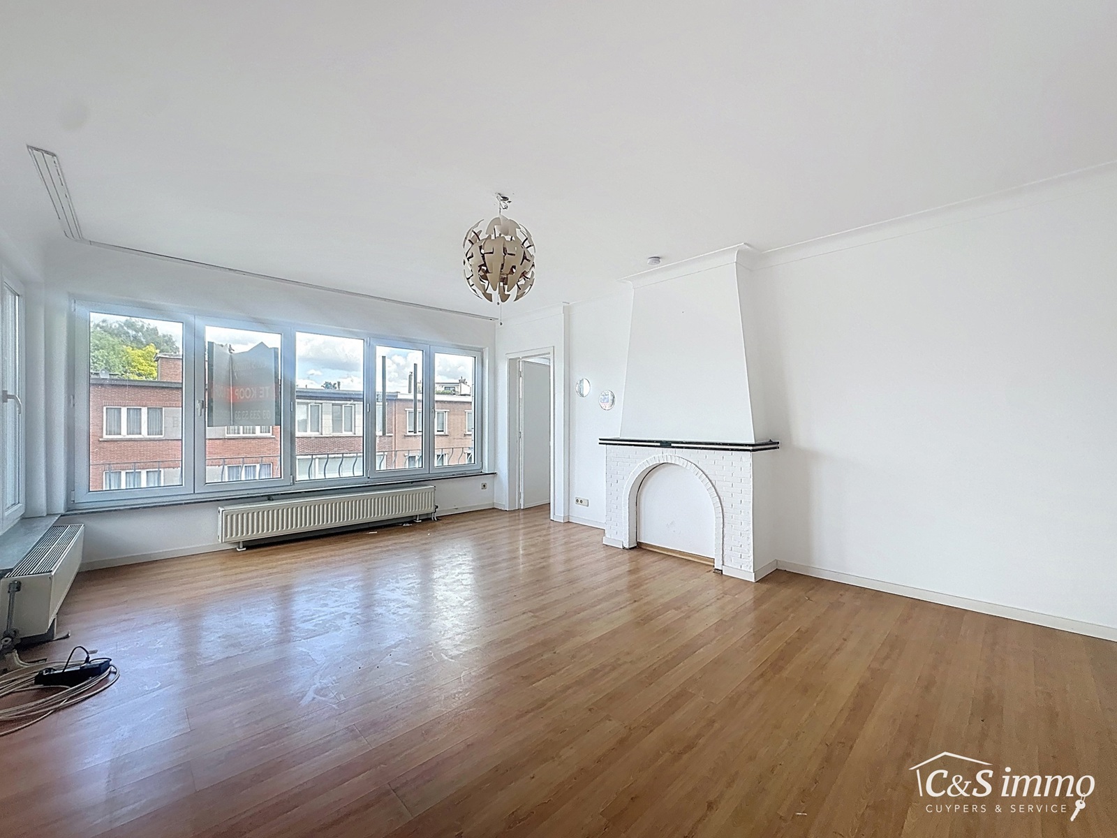 Lichtrijk Hoekappartement met 3 Slaapkamers en 2 Terrassen in Rustige Buurt - foto 3