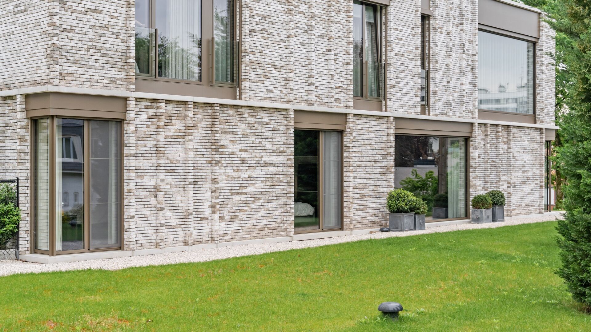 Apartment for sale in Genk with 2 bedrooms - photo 2