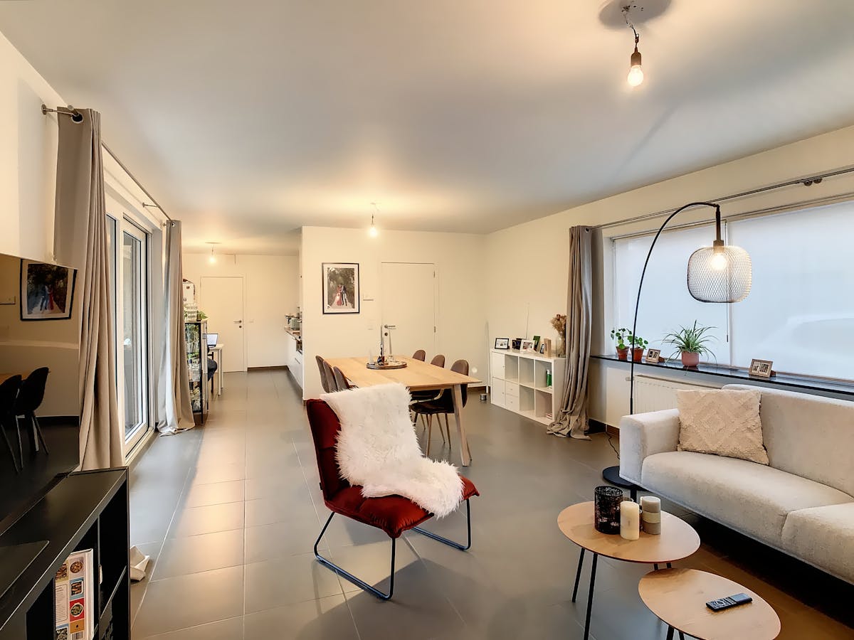 Recente woning met 3 kamers, garage en tuintje in Poperinge - foto 3