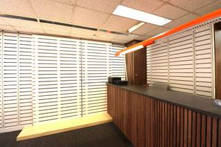 Ontdek dit commerciële handelspand in de bruisende Boomstraat in Bornem! Dit veelzijdige pand biedt eindeloze mogelijkheden op een toplocatie, met...