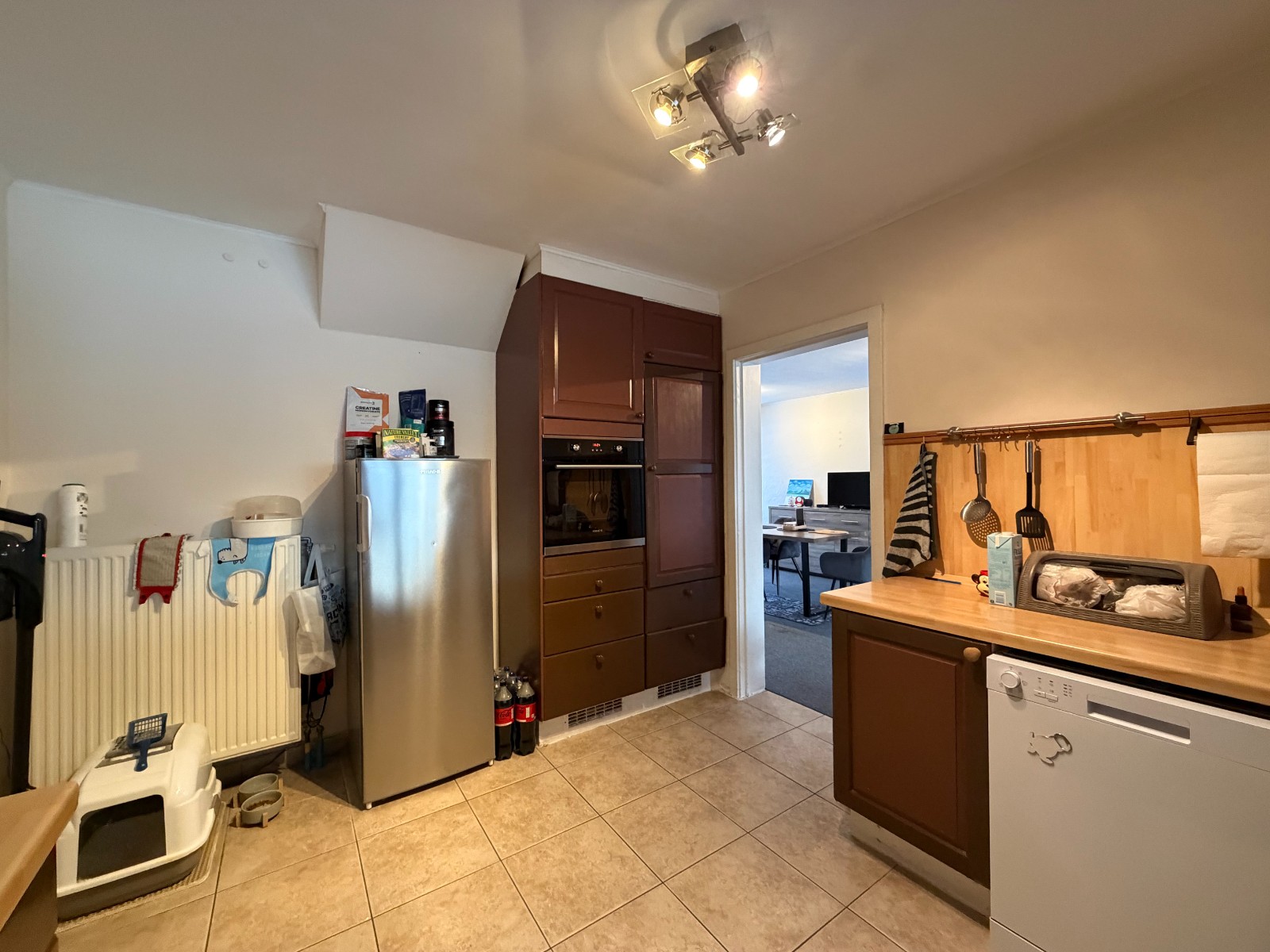 Ruime gezinswoning met 3 slaapkamers, grote tuin en garage - photo 5