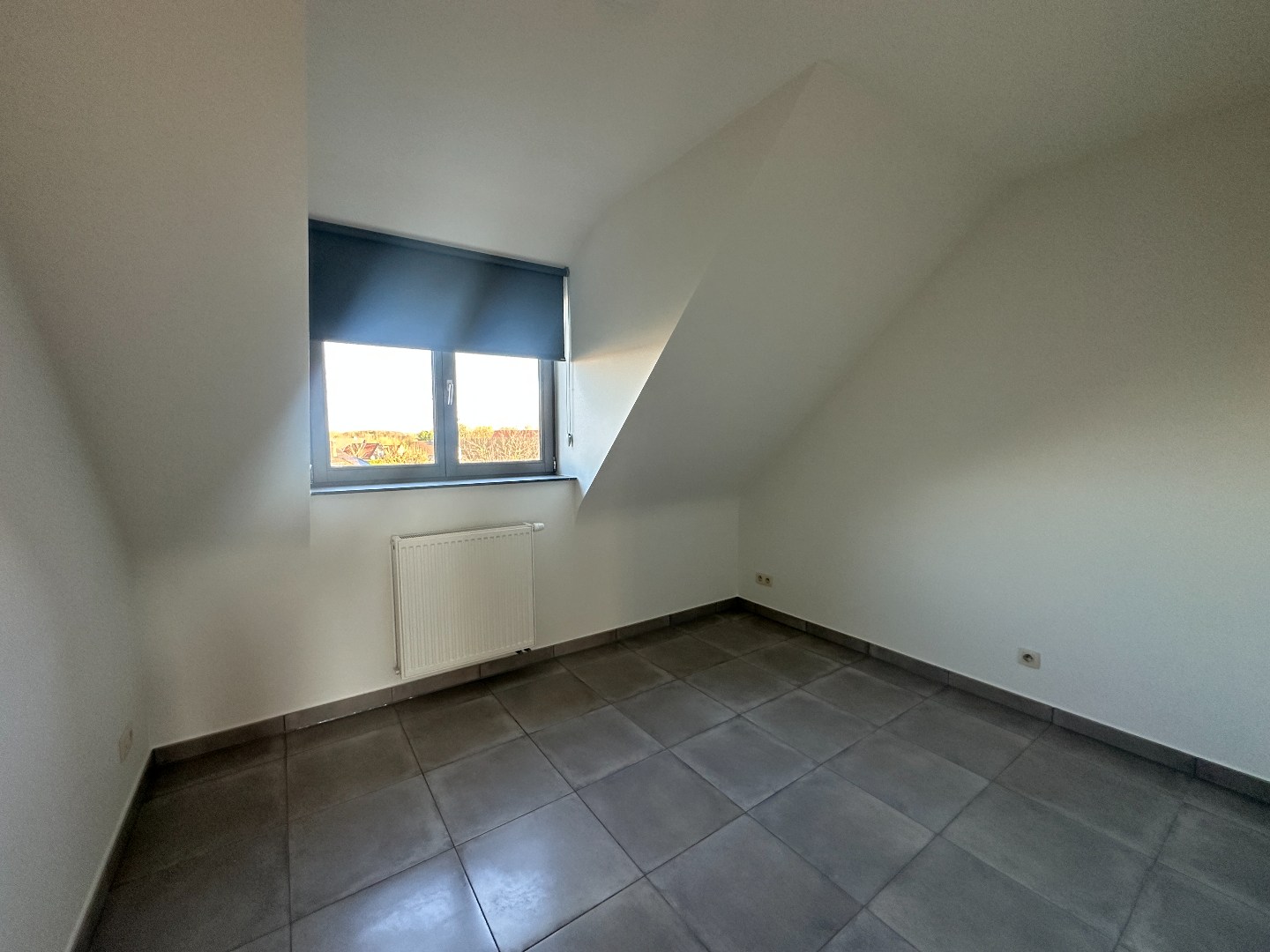 Ruim en modern dakappartement in centrum Sleidinge - foto 5