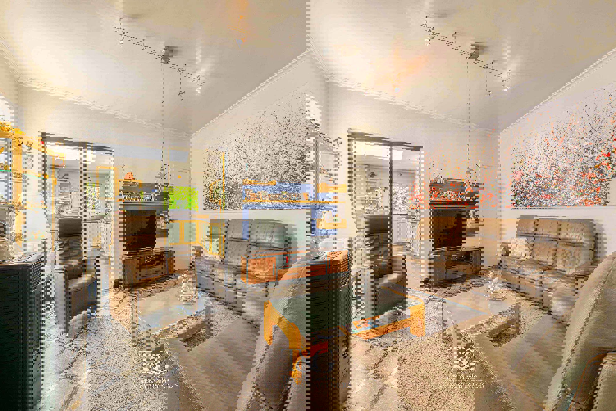 KARAKTERVOLLE WONING MET 3 SLAAPKAMERS TE SINT-ELOOIS-VIJVE - foto 3