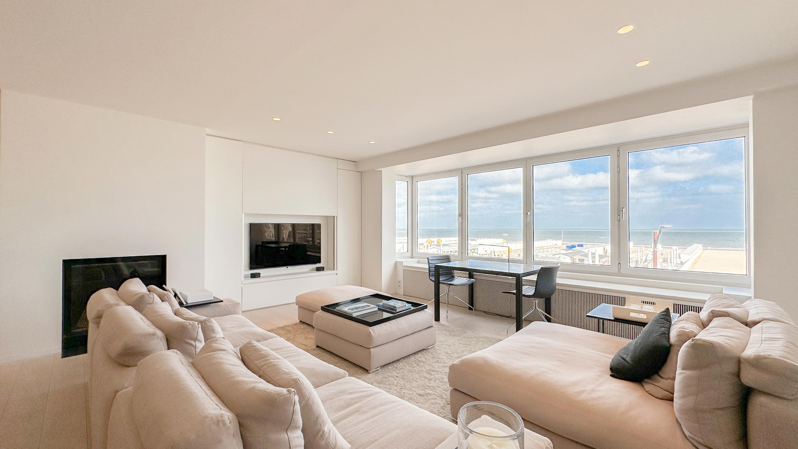 Apartment for sale in Knokke-Heist with 3 bedrooms - photo 2