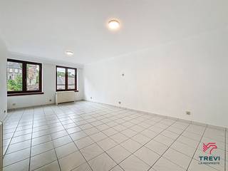 Apartment for sale in Courcelles