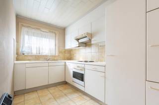 Op zoek naar een interessante eerste aankoop of een rendabele investering? Dit gelijkvloers appartement in Ingelmunster biedt heel wat potentieel!Bij...