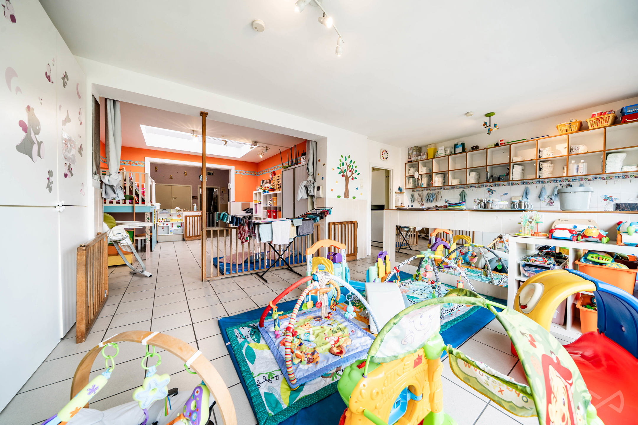 Vrijstaande woning 4 kamers te renoveren + garage + tuin - foto 4