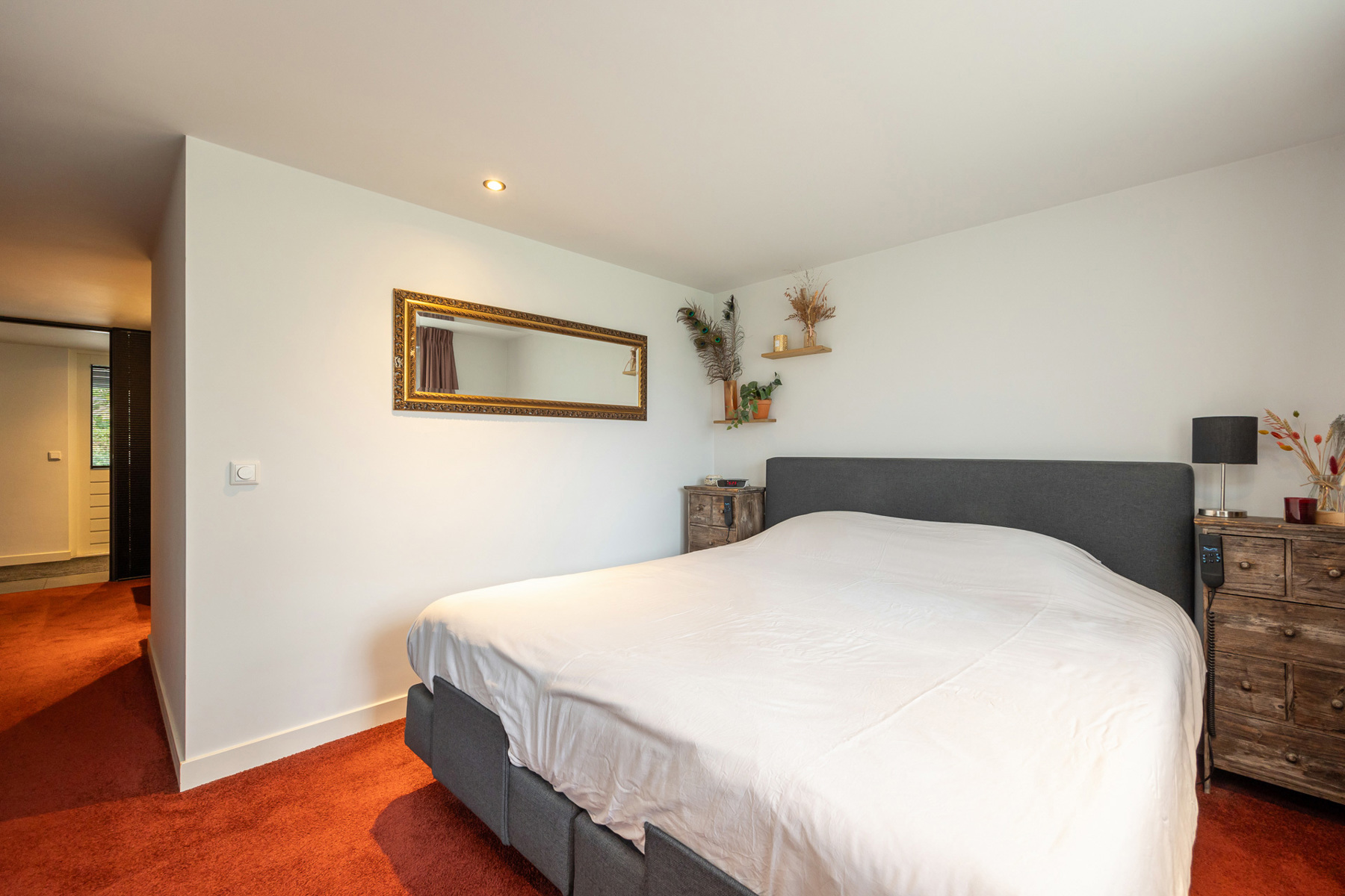 Gerenoveerde gezinswoning met zonrijke tuin op ca 1.081 m². - foto 4