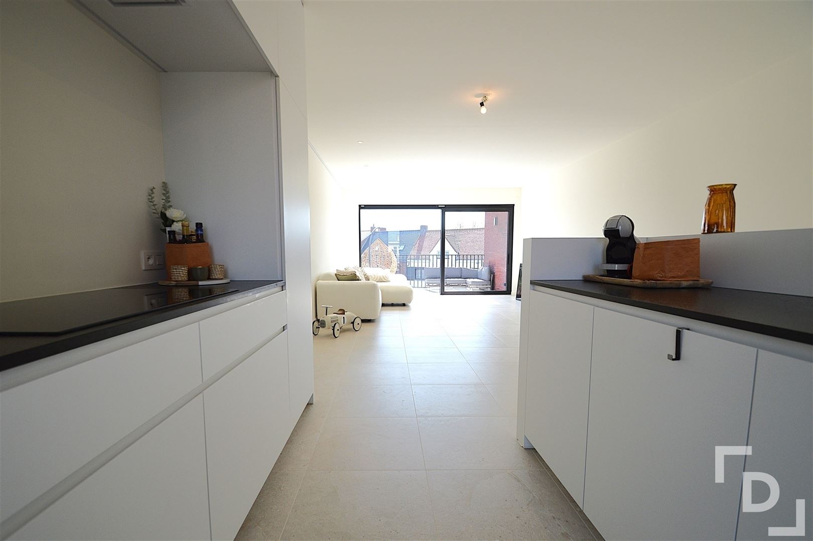 Energiezuinig en ruim nieuwbouwappartement te huur in centrum Langemark! - foto 4