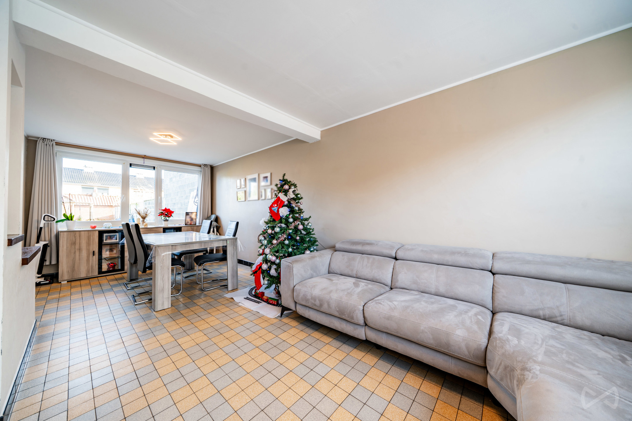 Huis te koop in Chapelle-Lez-Herlaimont met 2 slaapkamers - foto 4