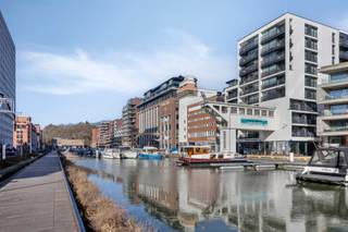 Op zoek naar een stijlvol en luxueus penthouse met een oost-zuidgericht terras (17 m²) op de vierde verdieping van de “Balk van Beel” aan de...