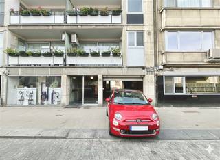 Op zoek naar een veilige en praktische parkeer- of opslagruimte in Antwerpen? Wij bieden een ondergrondse garagebox te koop aan, gelegen aan...