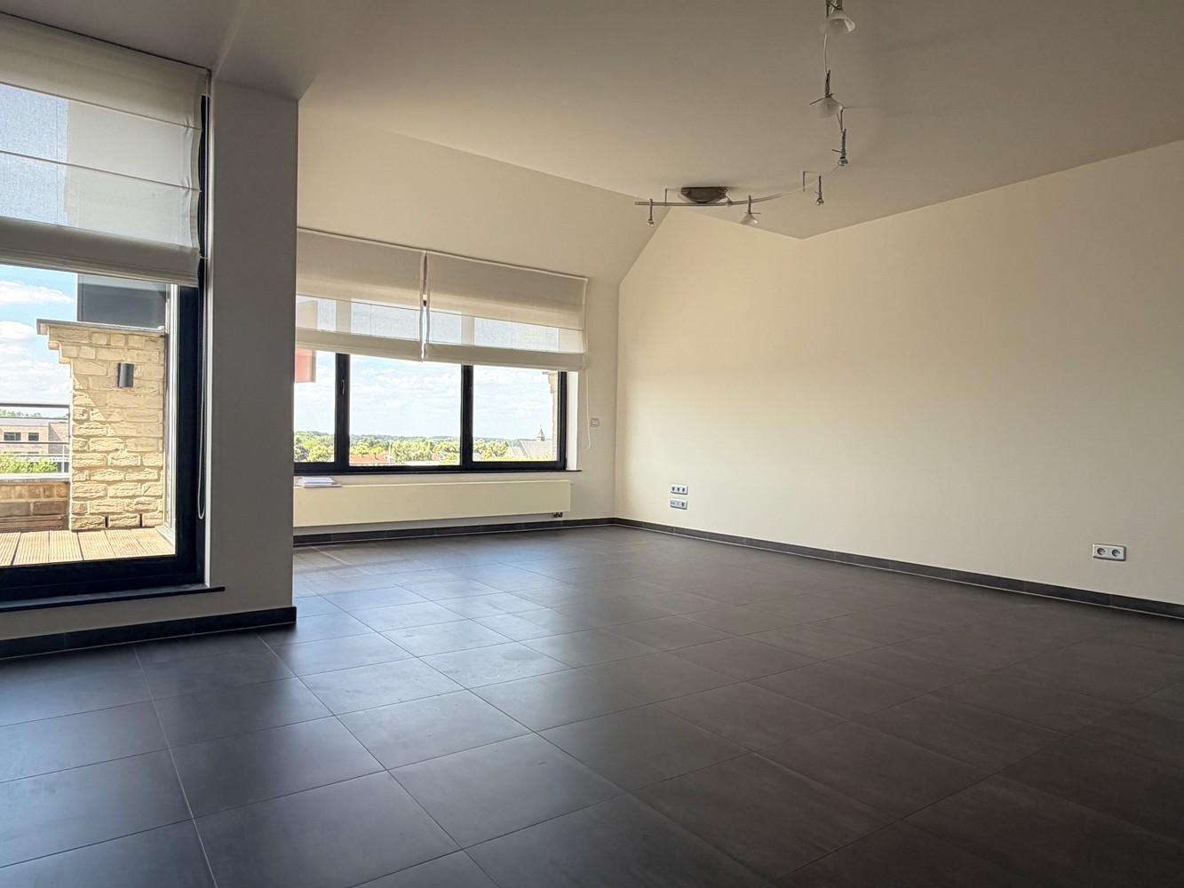 Appartement à louer à Saint-Trond avec 2 chambres - photo 2