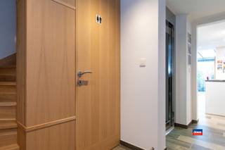 WILRIJK | UITZONDERLIJKE WONING !! Recent, volledig gerenoveerd en voorzien van alle luxe en comfort | EPC A |Deze woning werd ontworpen en gebouwd...