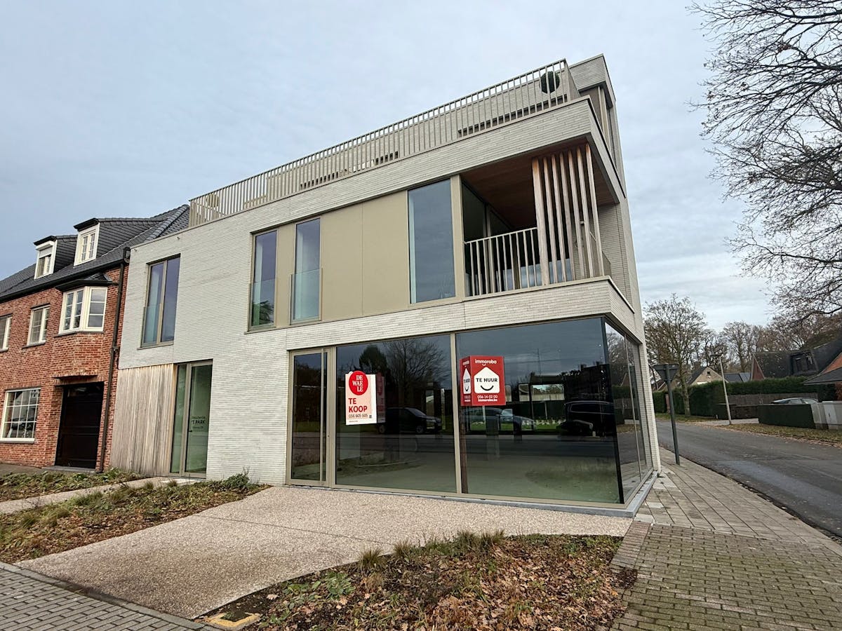 Casco single-storey commercial property for sale in the center of Wielsbeke - photo 3