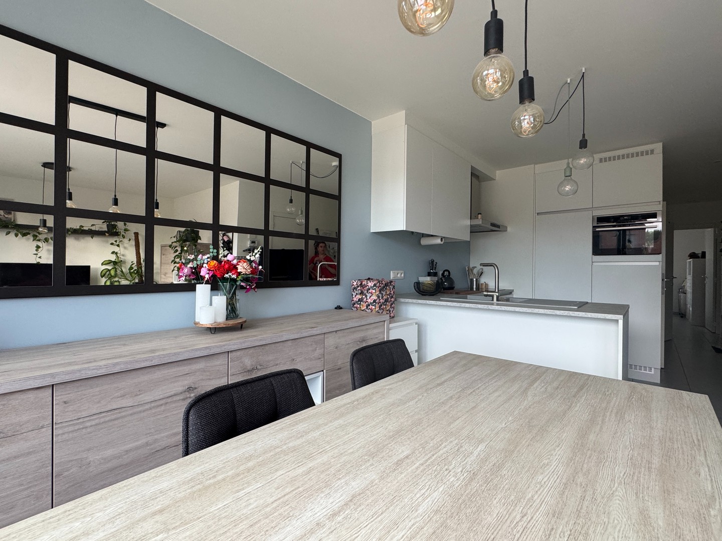 Modern appartement met privatieve tuin en ondergrondse parking - foto 4