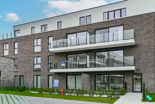 Ontdek dit nieuwbouwappartement in een gezellige stadswijk in Emelgem (Izegem). Dit appartement is gelegen in residentie Princess op de...