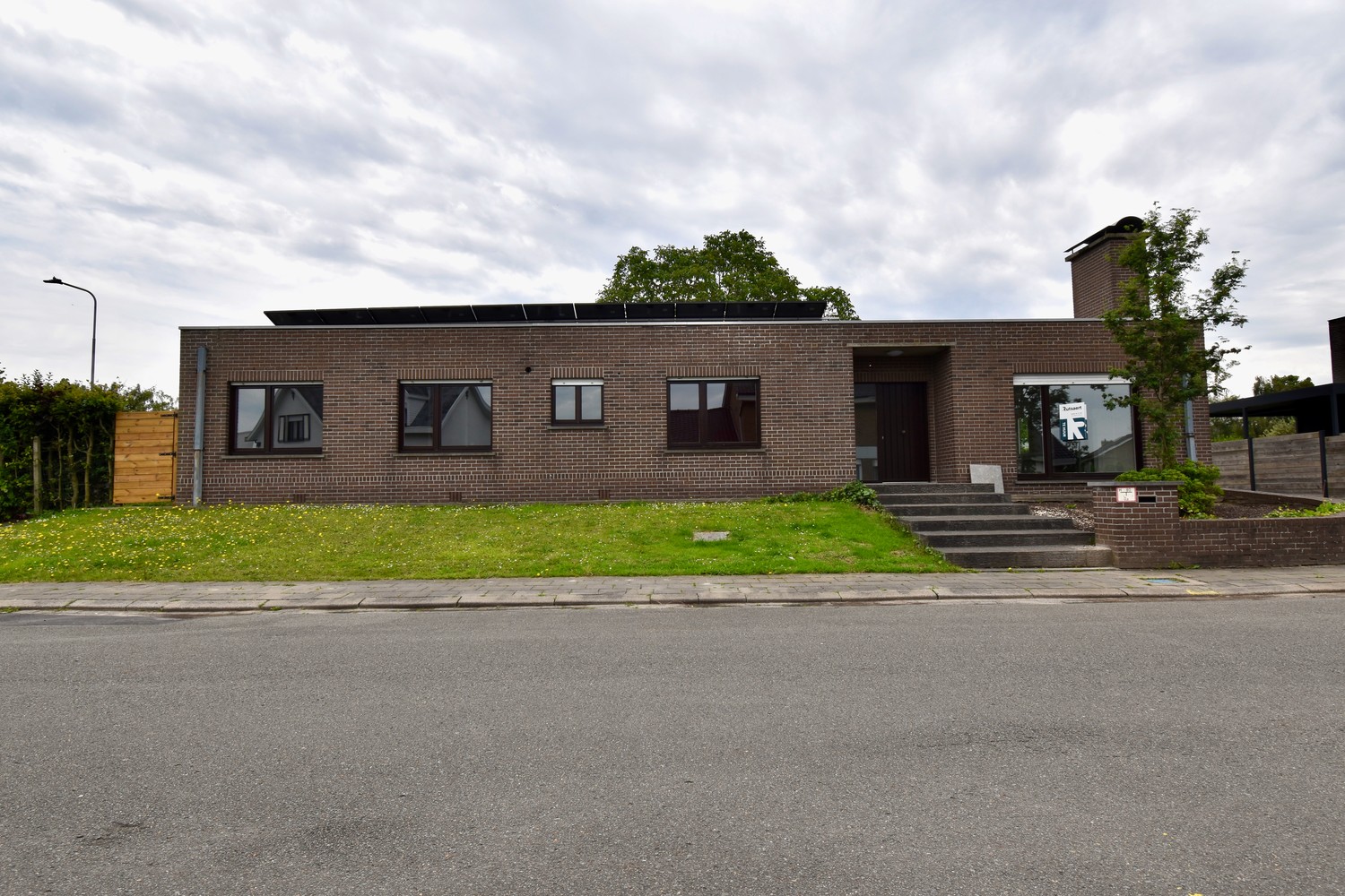 House for rent in Dentergem with 4 bedrooms - photo 1