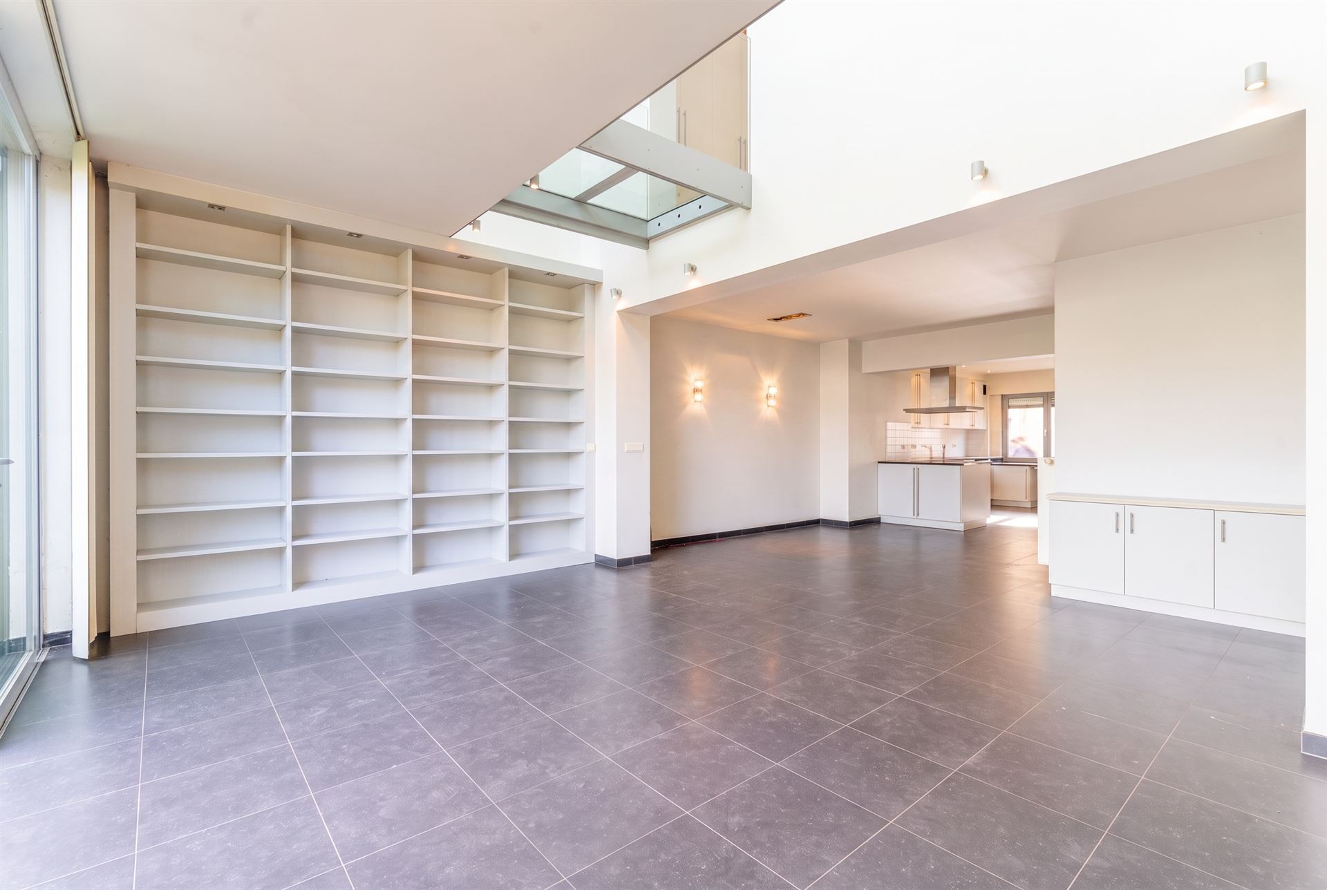 Karaktervolle woning met 4 slaapkamers en gezellige tuin! - foto 4