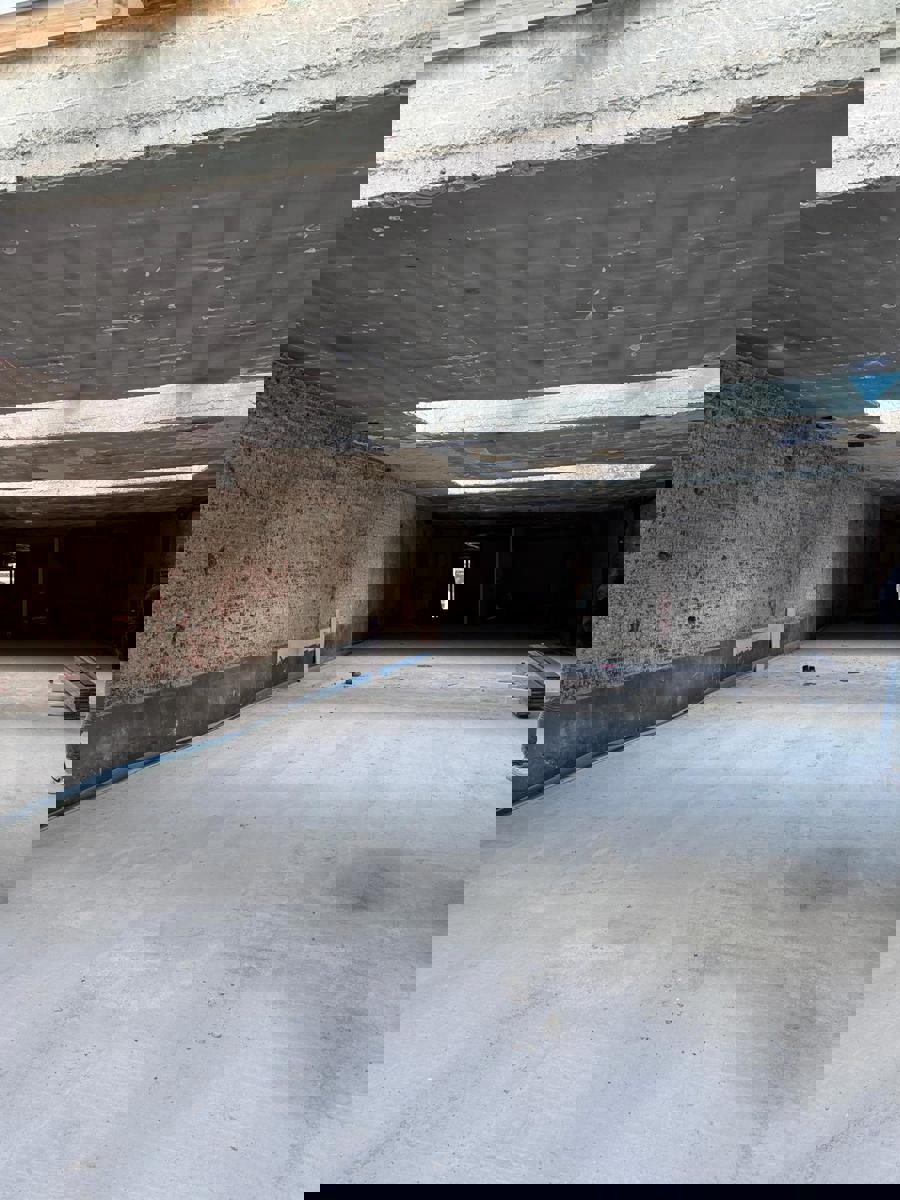 Ruim multifunctioneel handelspand te huur in hartje Mechelen - foto 4