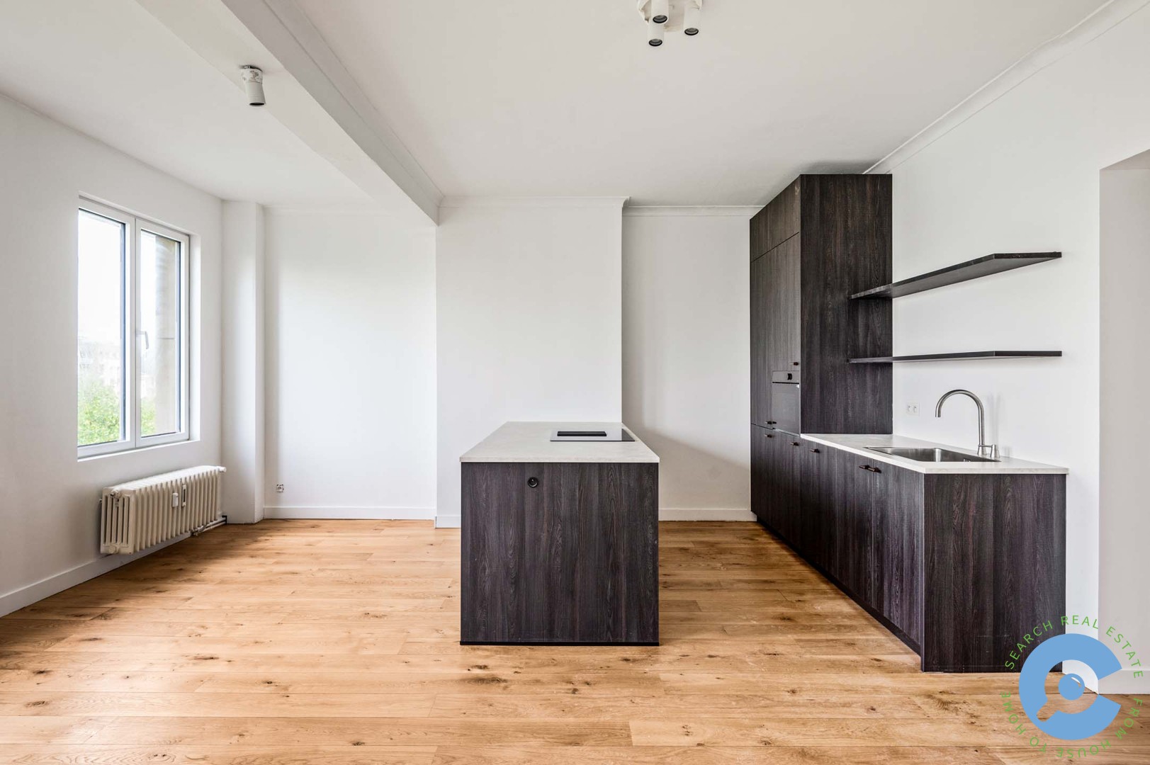 Gerenoveerd appartement met 2 slpk en terras! - foto 5