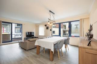 Instapklaar hoekappartement met 2 slaapkamers in hartje TemseOp zoek naar een lichtrijk en instapklaar appartement op een toplocatie? Dan is dit...