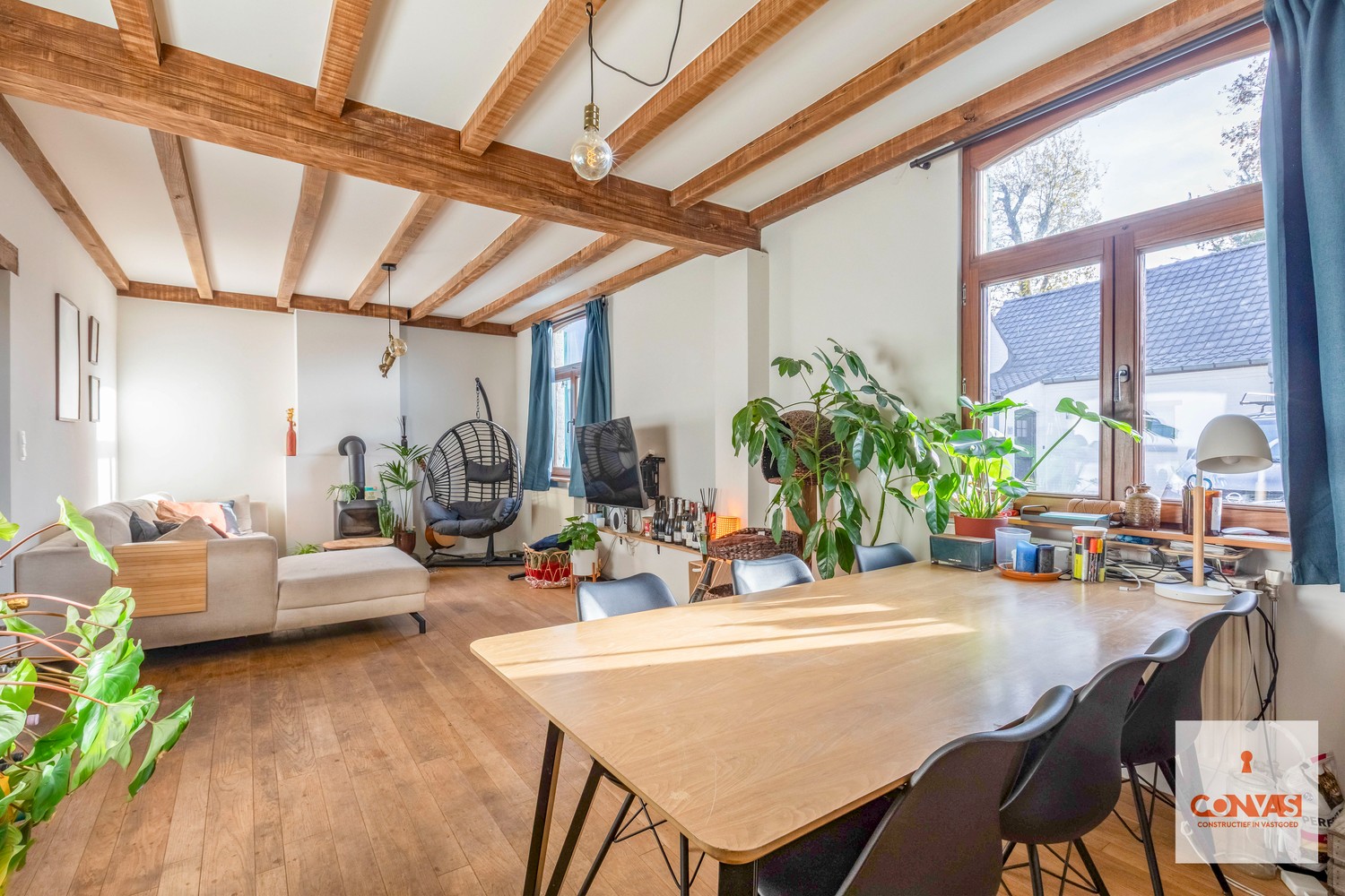 Charmante woning met tuin en garage - foto 2