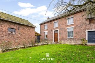 Voor meer info en foto’s, surf naar www.swevers.be – Bent u op zoek naar een authentieke boerderijwoning met veel potentieel? Deze open bebouwing...