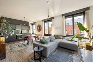 Dit knus appartement is gelegen in de hippe Cadixwijk in een karakteristiek volledig gerenoveerd gebouw. Heerlijk wonen op het Eilandje op...