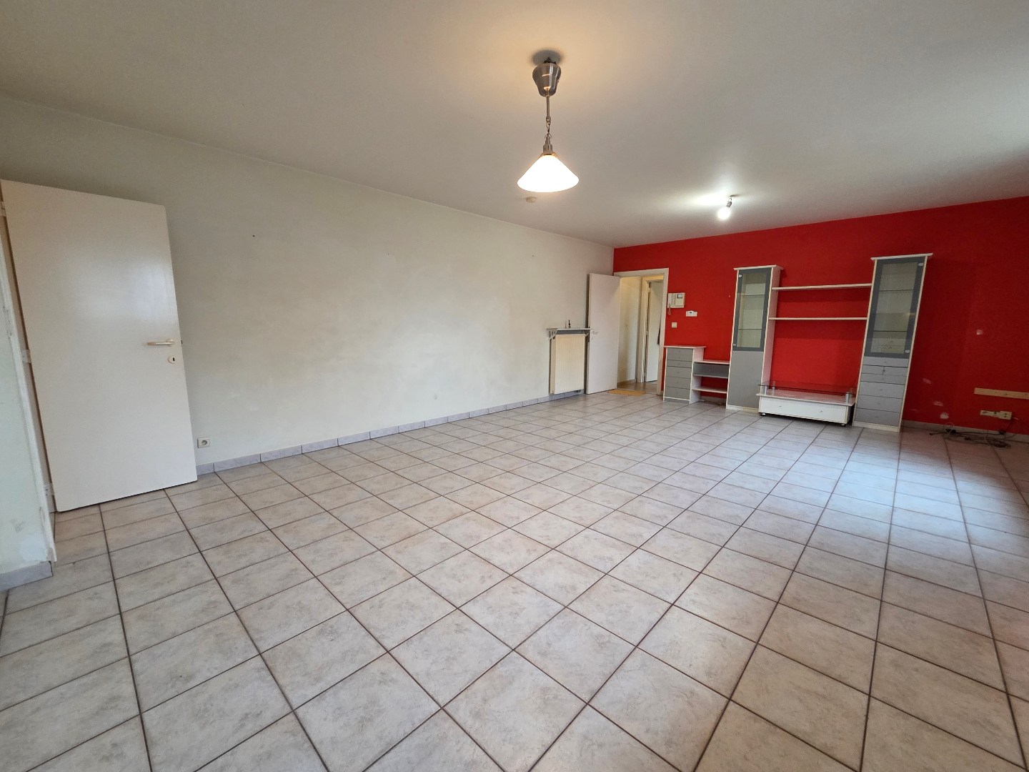 Spacious 3-bedroom apartment in Boortmeerbeek. - photo 5