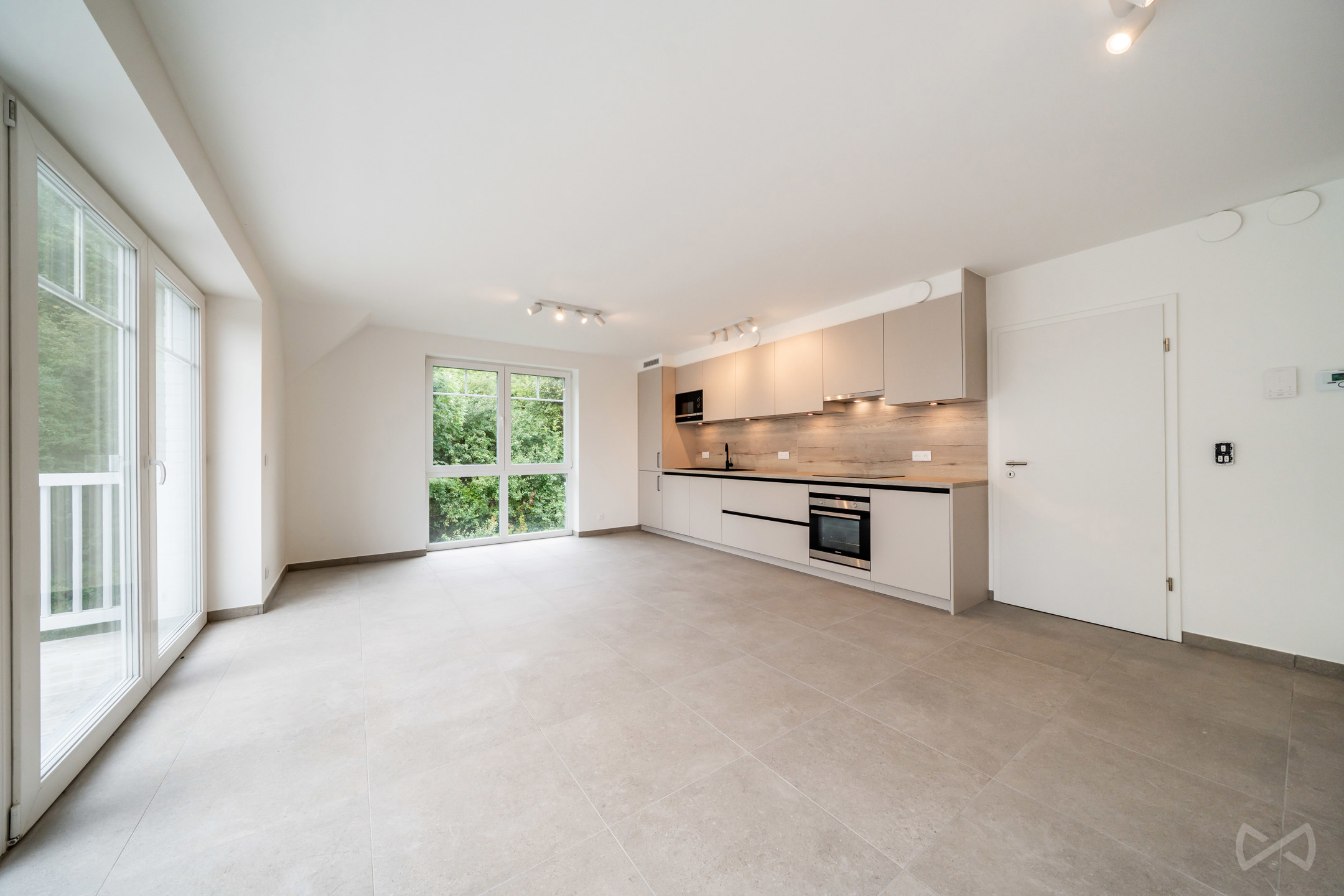 Appartement te koop in Luik met 3 slaapkamers - foto 2