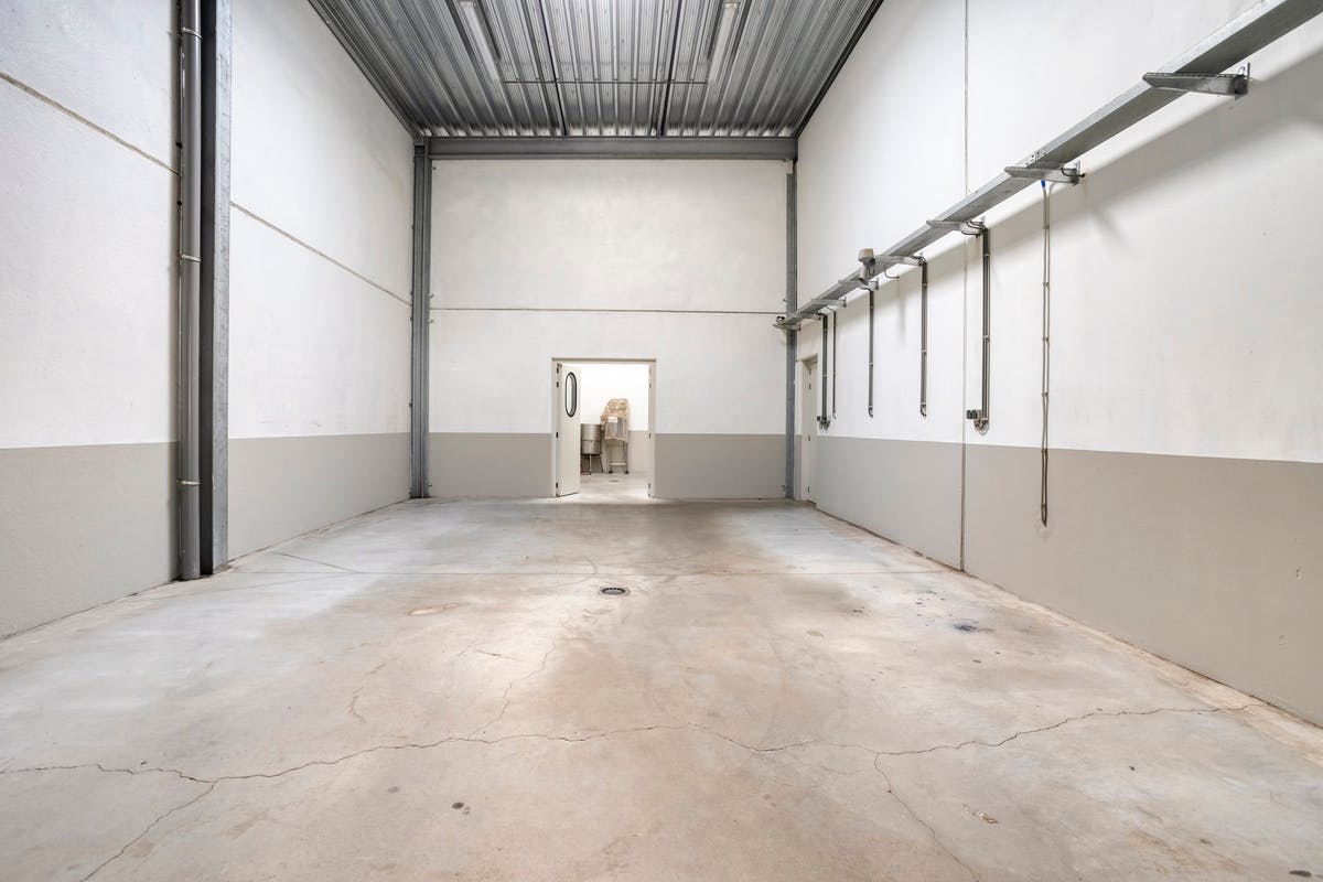 Bedrijfsgebouw te koop in Zwevegem - foto 5