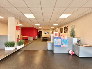 Commercial à louer à Zwijndrecht