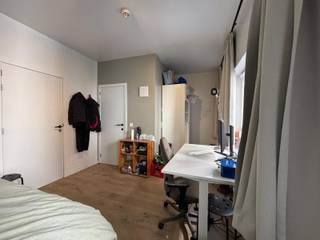 **ACADEMIEJAAR 2026-2027 - ENKEL STUDENTEN/STUDENTS ONLY**We bieden u met veel plezier deze nieuwe lichtrijke bemeubelde entiteiten aan gelegen aan...