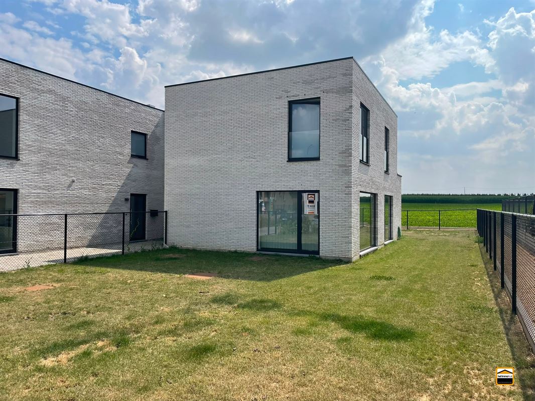 House for rent in Heers