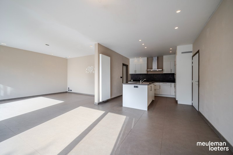 Energiezuinige woning met garage en tuin - foto 4