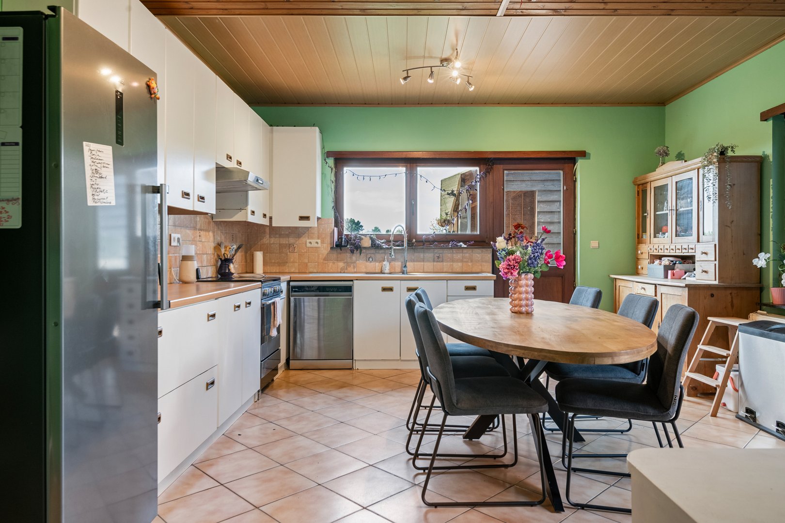 Vrijstaande woning met weids uitzicht in doodlopende straat te koop - foto 5