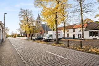 INSCHRIJVEN VOOR HET BEZOEKMOMENT OP 7 DECEMBER VIA ONZE WEBSITE!In het hart van het schilderachtige Daknam vindt je deze unieke woning terug. Deze...