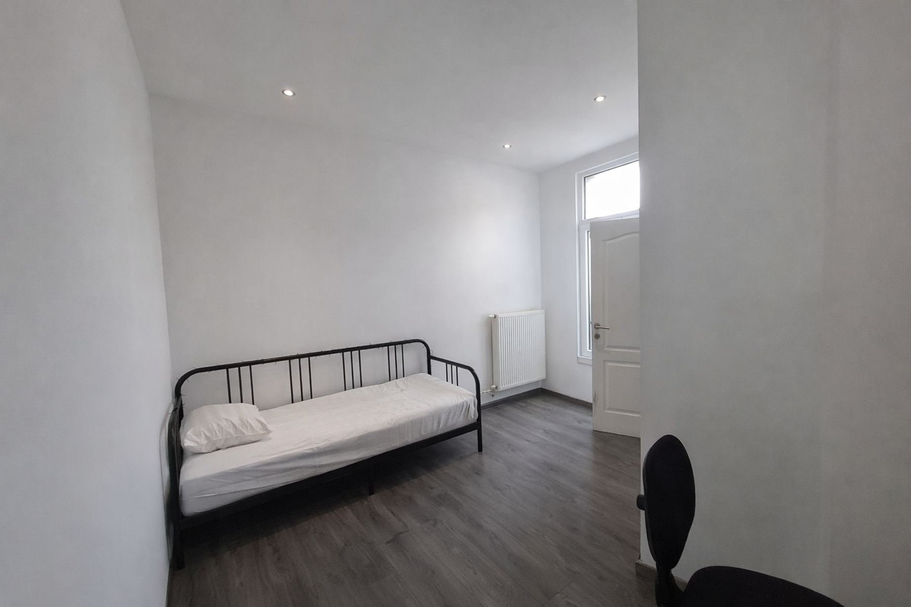 Appartement à louer à Anvers avec 1 chambre - photo 3