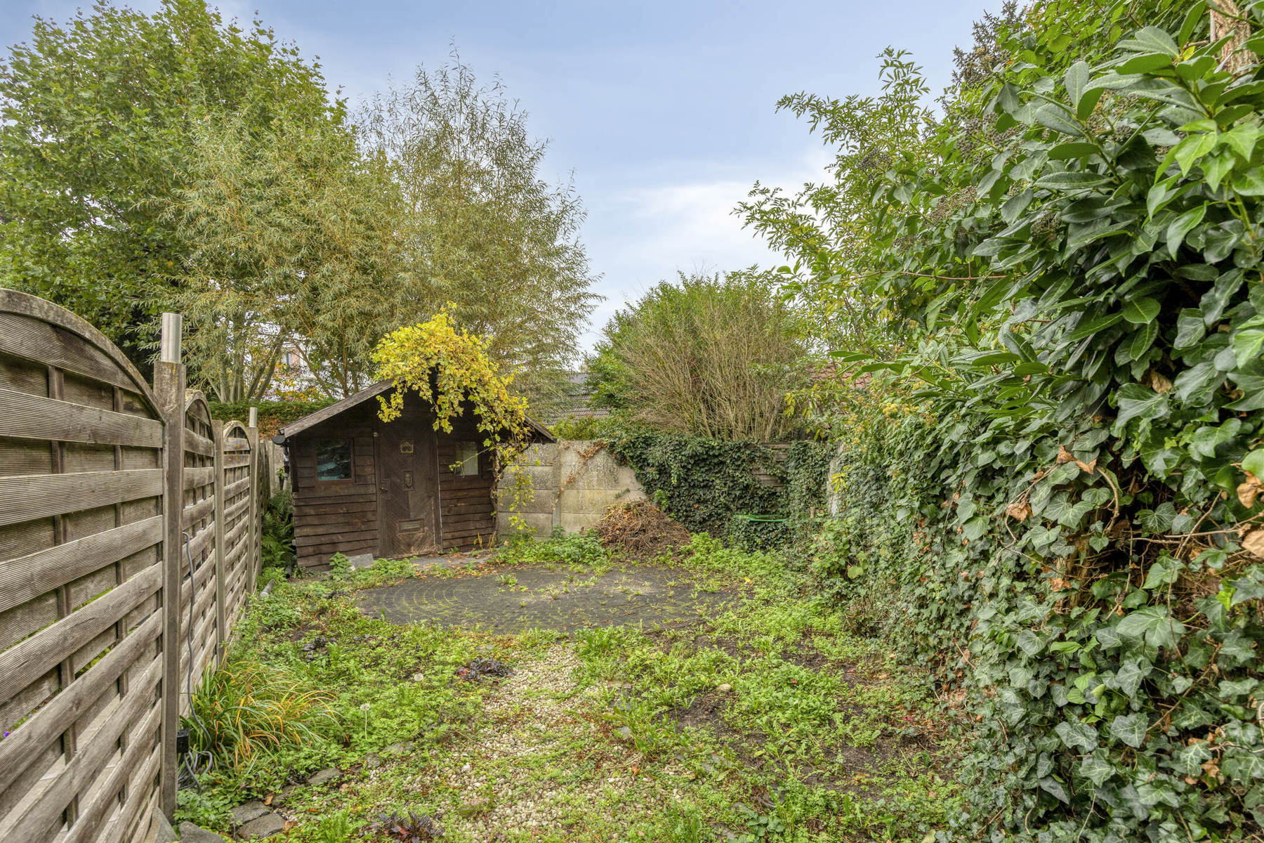 Zeer goed gelegen handelshuis + bovengelegen woonst - foto 1