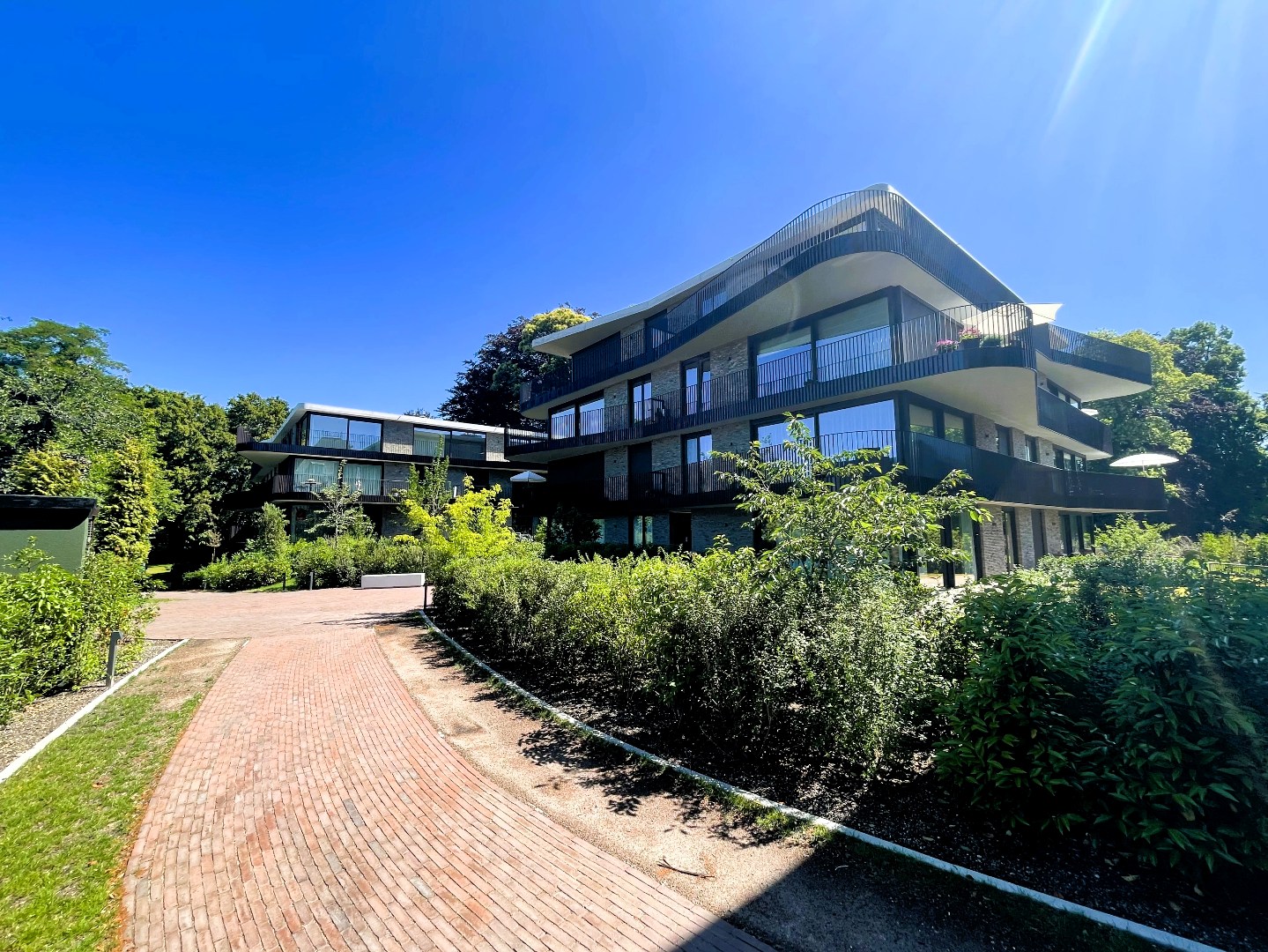 Prachtig energiezuinig appartement in parkdomein op toplocatie - foto 1