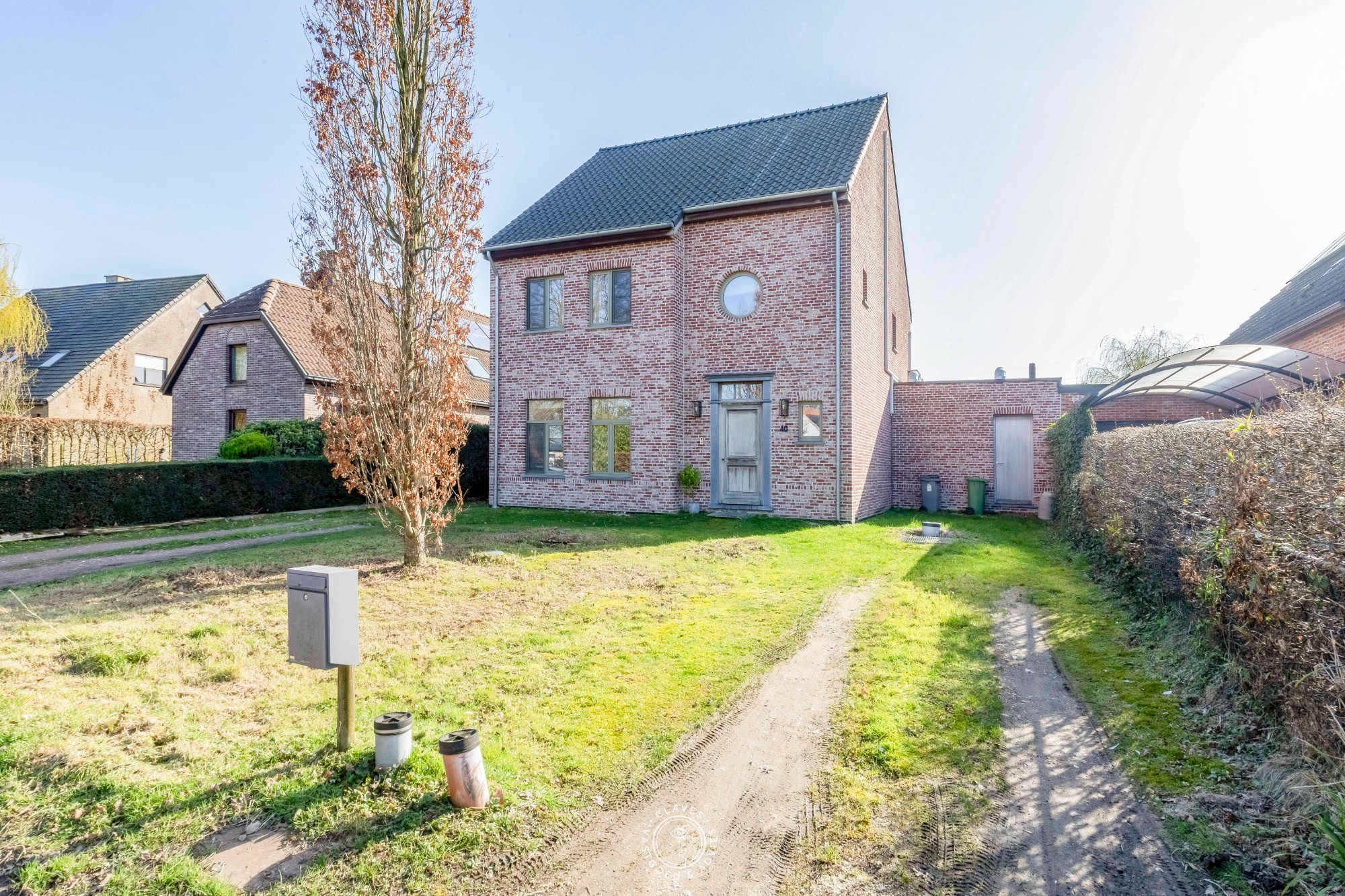 Welgelegen en recent gebouwde woning met uitzonderlijke tuin - foto 3