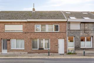 Instapklaar huis te koop in de Boomsestraat in NielIndeling:verdieping -1:- wasplaats- kelderberging- slaapkamer 1 met vloerverwarming- badkamer...