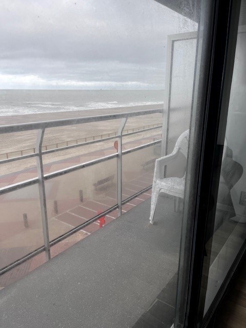 Gemeubelde studio op eerste verdieping - frontaal zeezicht - foto 5